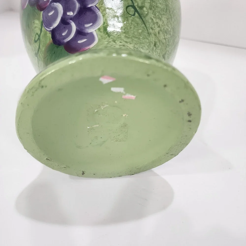 Hand Painted Ceramic Ginger Jar Green with Purple Grapes Gold Trim 9.5